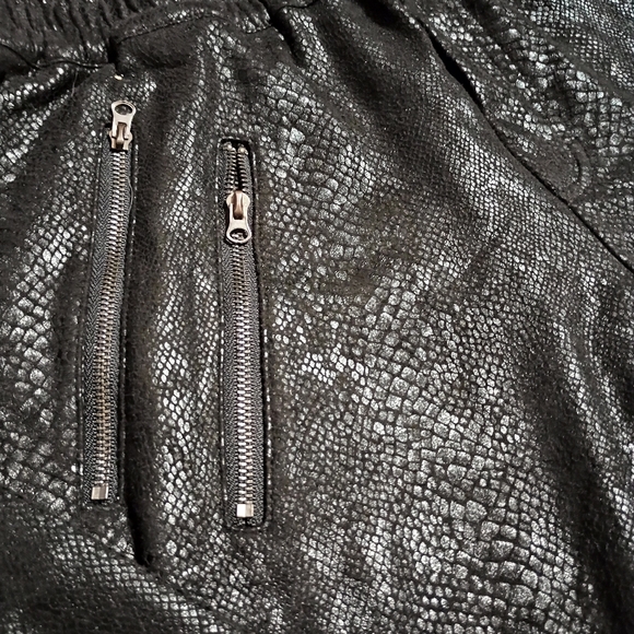 FATE Snakeprint Faux Suede Joggers Ladies Small With Stretch - Zipped Ankles - Picture 4 of 6